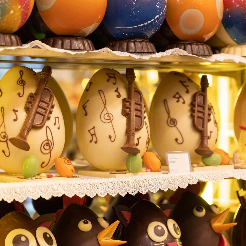 Huevo de Pascua Música - 825g - Bombonería Pons