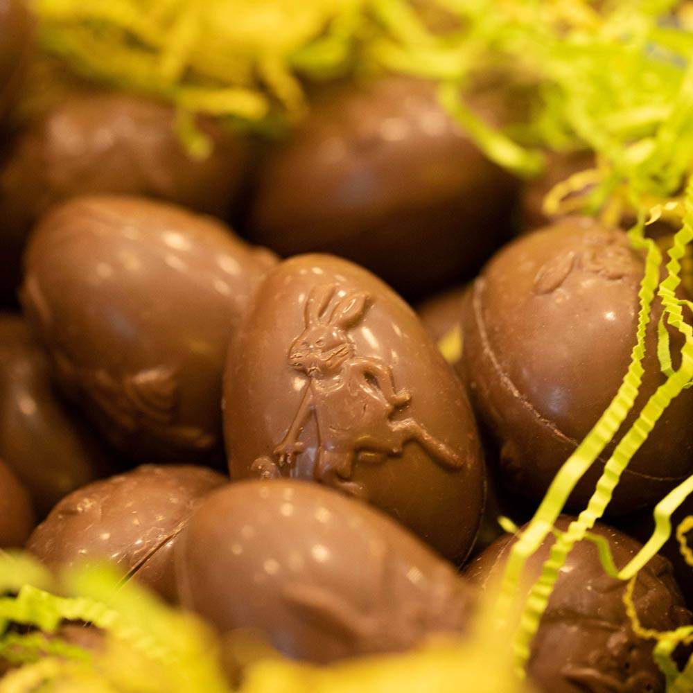 Huevos de Pascua Conejo Negro y leche - Bolsa 12uds - Bombonería Pons