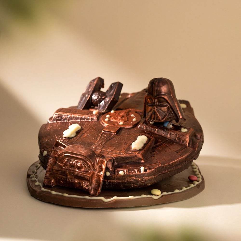 Mona de Pascua Nave - Halcón milenario - Bombonería Pons