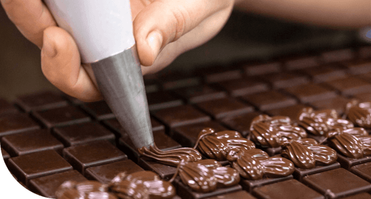 Tipos de ganache: ¿Cuál es el mejor para cada postre? - Bombonería Pons