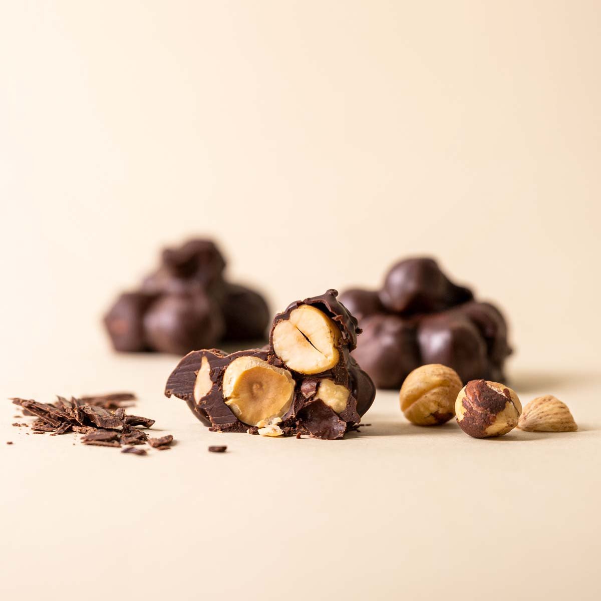 Nyaps - Caja 250g - Bombonería Pons - Rocas de chocolate